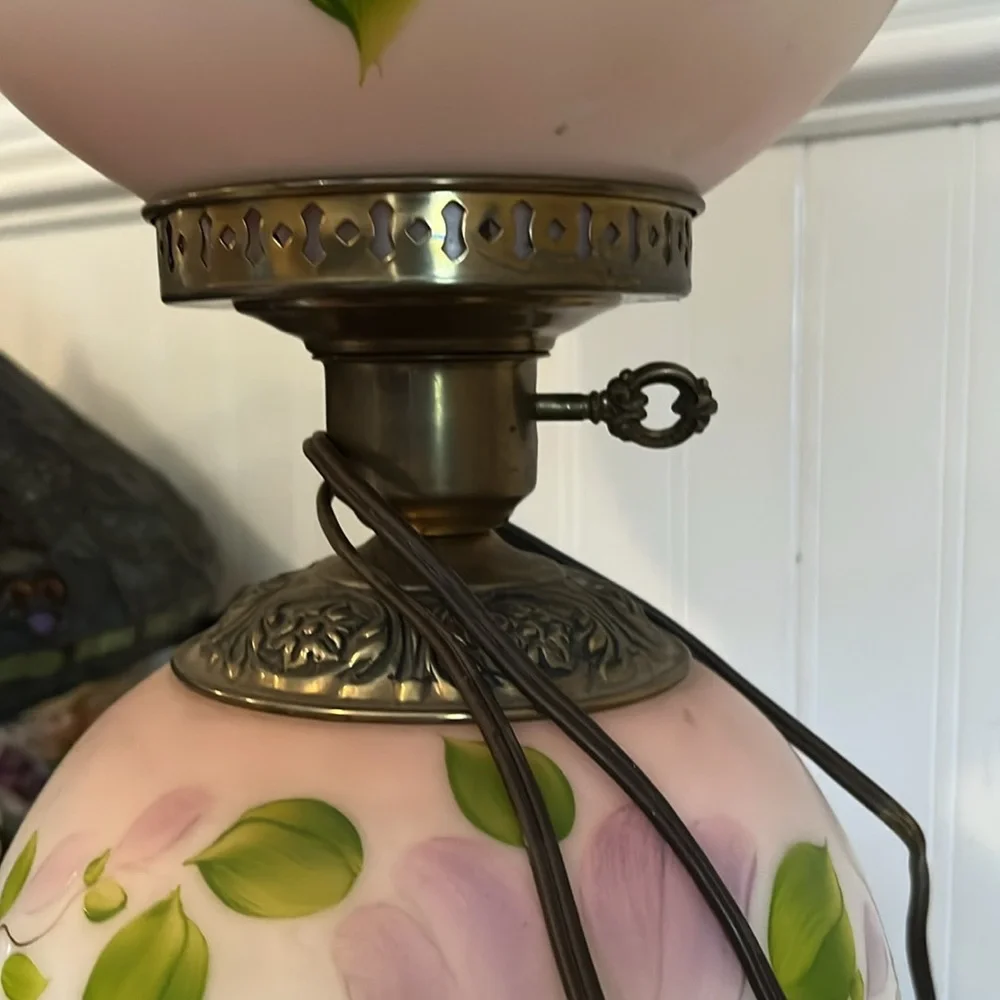 Vintage Hedco Double Globe Gone W/The Wind Electric Hurricane Lamp Floral 3 Way